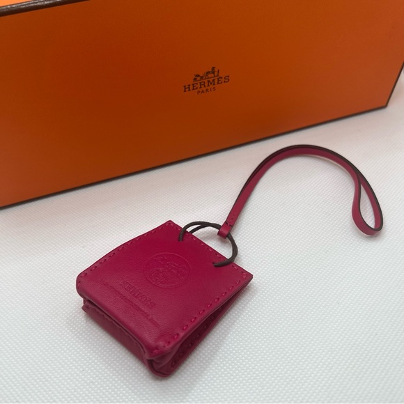 Authentic Hermes Sac Orange Bag Charm in Rose Mexico with Original Box - Picture 1 of 11